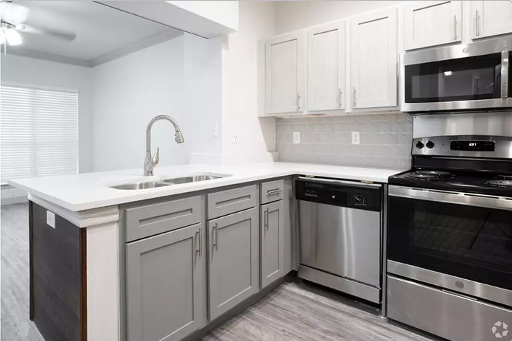 Calder apartments in Austin TX, photo 1