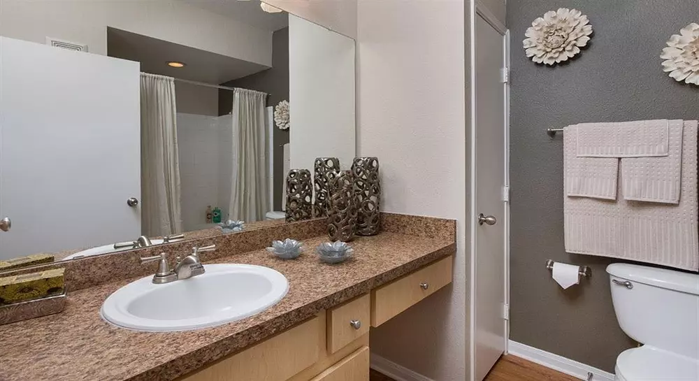 Highlands Hill Country apartments in Austin TX, photo 1
