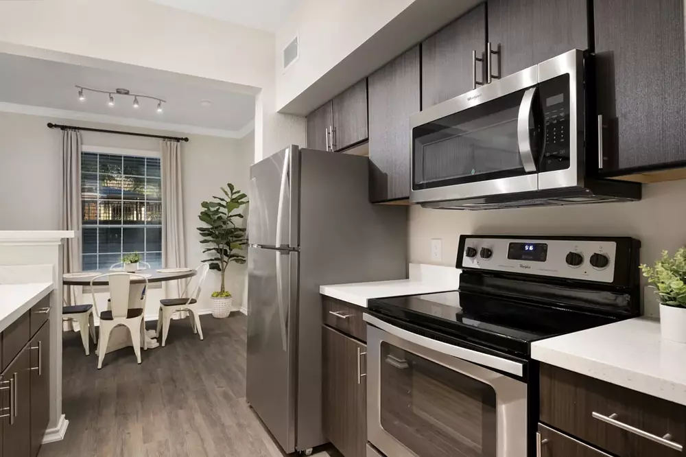 Lodge At Lakeline Village apartments in Austin TX, photo 1
