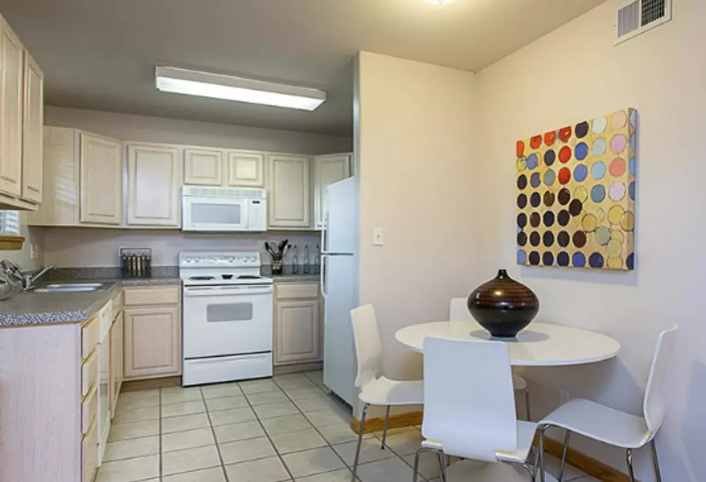 Park Terrace at Town Lake apartments in Austin TX, photo 1
