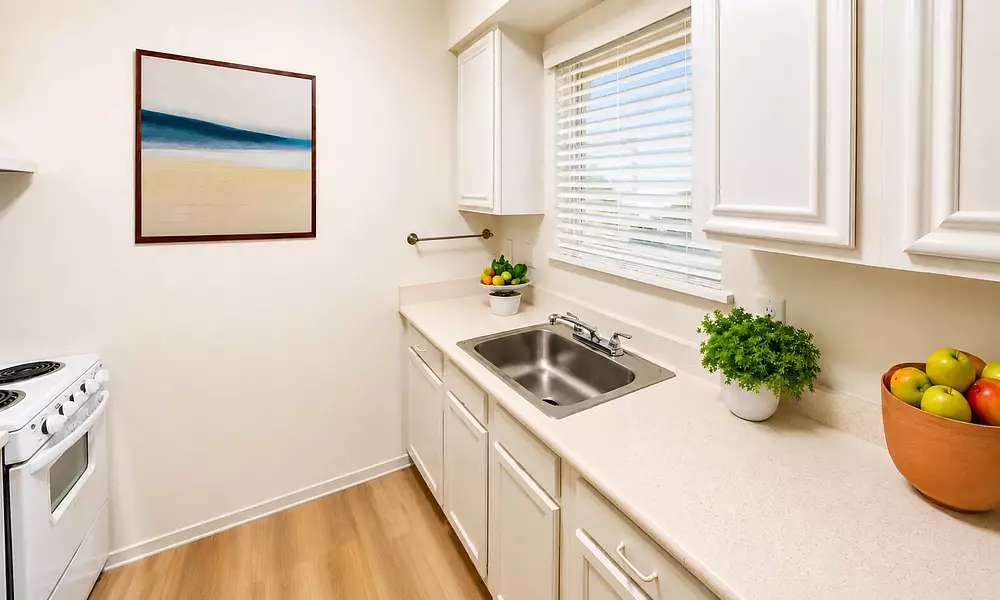 The Joplin at Crestview apartments in Austin TX, photo 1