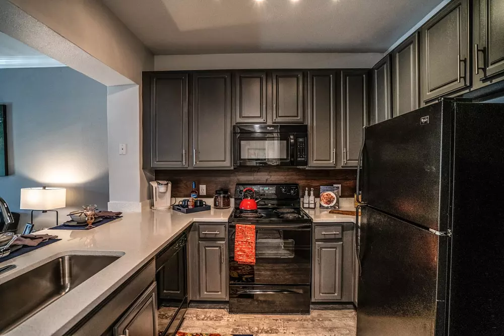 The Reserve at Walnut Creek apartments in Austin TX, photo 1