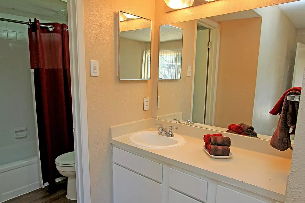 Westdale Parke apartments in Austin TX, photo 1